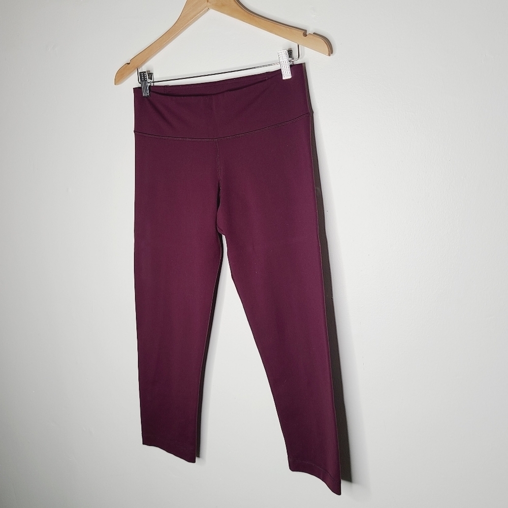 Lululemon Merlot Cropped Pants
